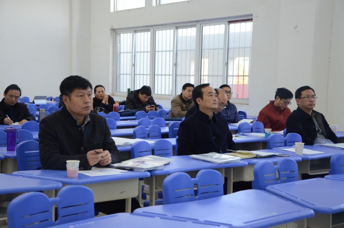 评委.jpg 评委.jpg